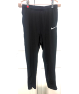 Nike Dri Fit XL Black With Pockets Drawstring with Elastic Waist Pants - $276.80 MXN