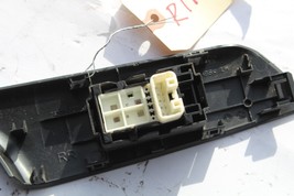2009-2013 TOYOTA MATRIX REAR LEFT WINDOW SWTICH  R1974 image 7