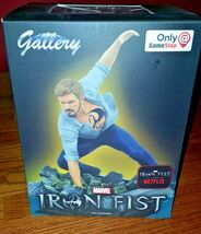Marvel Gallery Netflix Iron Fist Gamestop Exclusive Iron Fist Statue  - €25,74 EUR
