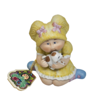 Vintage 1984 Cabbage Patch Kids Porcelain Figurine Baby Girl Holding Puppy Dog - £18.98 GBP