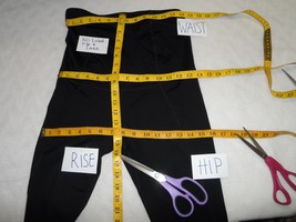 Ingrid &amp; Isabel Knee Length Maternity Workout Pants BLACK SIZE S-$68 - £19.59 GBP