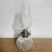 Vtg Lamplight Farms Oil Lamp Star And Fan Pattern Clear Glass With Chimn... - $34.29