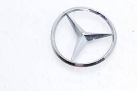 06-11 MERCEDES-BENZ W219 CLS550 REAR TRUNK LID EMBLEM BADGE E6213 image 13