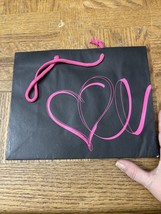 Black Bag Pink Heart Christmas Gift Bag - $9.78