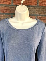 Victoria&#39;s Secret Blue Lightweight Sweatshirt Small Long Sleeve Shirt To... - £4.50 GBP