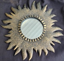 Beautiful Pressed Tin Small Decorative Wall Mirror – SUN/STARBURST Design – Vgc - £31.10 GBP