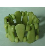 Green Genuine Polished Seed &amp; Beads Expandable Made In Chile Bracelet - £35.88 GBP