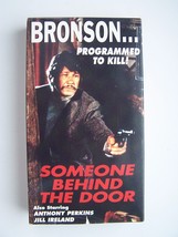 Someone Behind The Door VHS Video Tape Charles Bronson - £11.86 GBP