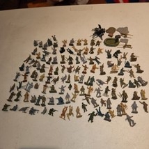 Huge lot of mini soilders as well as accessories, over 130 pieces in all - £30.03 GBP