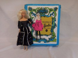 Barbie Vintage The World Of  Barbie Doll Case 1968 Mattel + 1966 Doll - £16.36 GBP