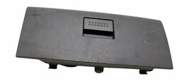 DAKOTA    2005 Glove Box 1510587 - $36.58