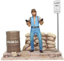 Invasion U.S.A - Matt Hunter (Chuck Norris) Movie Icons Diorama Boxed Set - $74.20