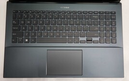 Asus ZenBook Pro UM535QE 15.6'' Ryzen 9 5900HX 16GB 1TB SSD RTX 3050 READ image 3