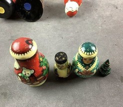 4 Santa Claus Christmas Holiday Hand Painted Wooden Russian Nesting Doll Set - £19.56 GBP