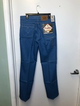 Levi Men&#39;s 415 Signature Action Jeans with &quot;a Skosh More Room&quot; light wash - $478.79 MXN