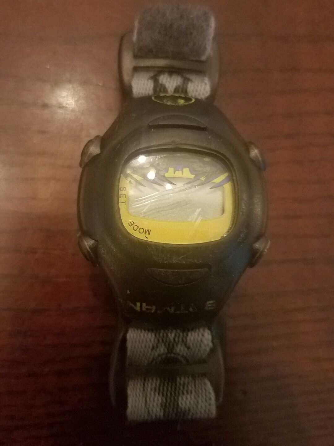 Batman Boys Watch Black-Rare-SHIPS N 24 HOURS - $24.63