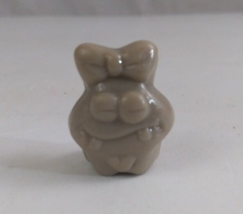 1996 Gogo&#39;s Crazy Bones Buddies Miss Froggy Tan/Beige  1&quot; Collectible Fi... - €4,95 EUR