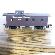 HO Walthers Southern Pacific #602 Wood Caboose Brass Wheels Kadee Couple... - $16.65