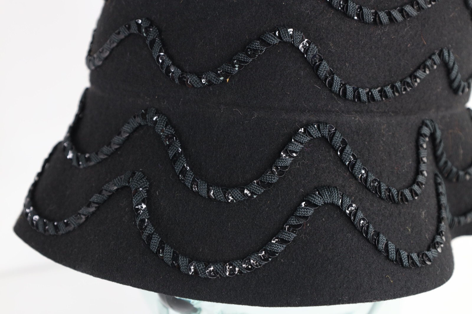 Vintage 50s Rockabilly Wool Felt Sequined Flower Bucket Hat Cap Black Womens USA Item image 2