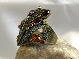 Heidi Daus Ring Size 6.25 Band High Fashion Costume Jewelry Rainbow Stones - £63.89 GBP