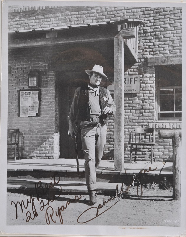 Primary image for JOHN WAYNE SIGNED PHOTO - Duke - The Shootist - Rio Bravo - True Grit w/COA