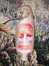 Avon senses winter classics shower gel frosted winterberry 5 fl oz. Sealed - $9.50