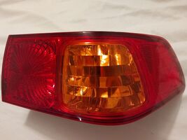 2000 to 2001 Toyota Camry Tail Light Taillight RH Right Outer Driver Side - $35.00