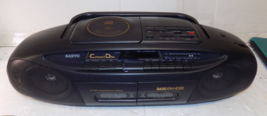 Sanyo MCD-Z22 Vintage Boombox Cassette AM/FM Radio CD Player - $48.98