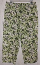 Excellent Womens Villager Stretch Green Leaf Print Capris Size 8 - £18.64 GBP