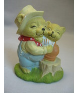 Figurine Statue Ceramic Farmer Daddy Cat &amp; Baby Kitten Hugging 1950-1960 - $10.00