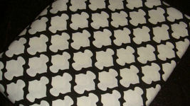 Pottery Barn Organic Tile Black & White Patterned Queen Flat Sheet EUC - $14.97