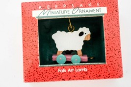 Hallmark - Folk Art Lamb - Classic Miniature - Keepsake Ornament - £8.77 GBP