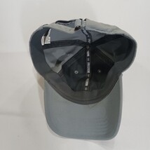 Under Armour RN#96510 Gray Back Strap With Buckle Baseball Cap Hat image 4