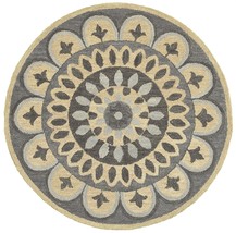 HomeRoots 393638 6 ft. Round Gray Floral Bloom Area Rug - £158.88 GBP