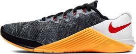 Nike Women&#39;s Metcon 5  Fitness  &amp; Cross-Training Shoes Black/Orange/Whit... - $2,005.75 MXN
