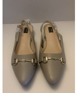 jones new york point toe flats size 9m tan - $417.80 MXN