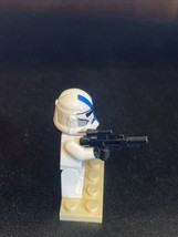 Lego Star Wars Mini Figure: Clone Trooper 501st Legion Phase 2 SW0445 (75002) - £7.02 GBP