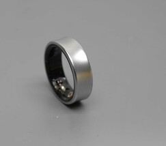 Samsung Galaxy Ring SM-Q509 Size 9 - Titanium Silver image 4