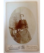 Cabinet Card Photo Angry Looking Woman In Black Sitting In Chair Hillsbo... - $357.12 MXN