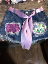 GIRLS SIZE &quot;XL&quot; OR SIZE 7; JEAN SHORTS WITH A LITTLE EXTRA DECOR. - $9.46