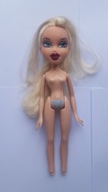 Bratz 2001 MGA Cloe with ring red lips used HER FACe IS DIRty Please loo... - $14.00