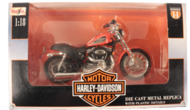 Maisto 1:18 Harley-Davidson 2002 XL 883R Sportster Motorcycle - €13,11 EUR