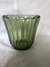Hazel Atlas planter vase green Depression Glass scalloped edge unsigned - £11.07 GBP