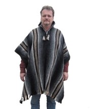 Alpakaandmore Men Peruvian Hooded Poncho Shaman Alpaca Wool Coat (Grey) - £150.80 GBP