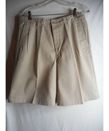 NWT Eddie Bauer twill Beige Shorts  Sz 33 Mens pleated front 100% cotton - $23.99