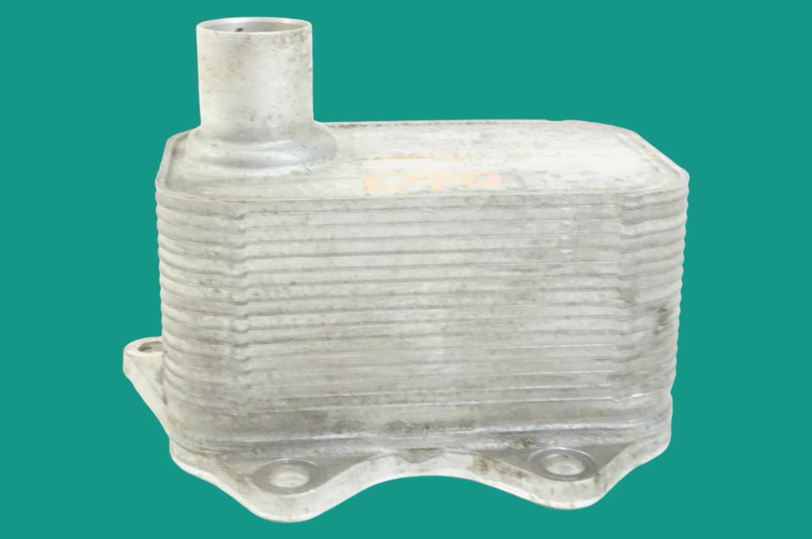 2009-2012 vw cc eos jetta a4 a5 tiguan tt 2.0 engine oil cooler 06J117021J - $39.87