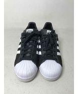 Classic Adidas sport shoes - £51.00 GBP