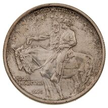 1925 50C Stone Mountain Commemorative Half Dollar in AU+ Condition, Ligh... - $1,492.78 MXN