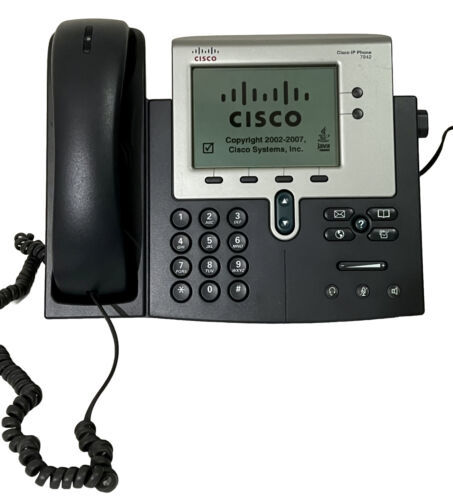 Cisco IP Phone CP 7942-7942G IP VoIP Telephone Phone - Gray, LOT of 11 - $99.18