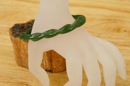 Vintage AVON Jewelry Color Go Round Twisted Lucite Bangle Bracelet Jade ... - $14.84
